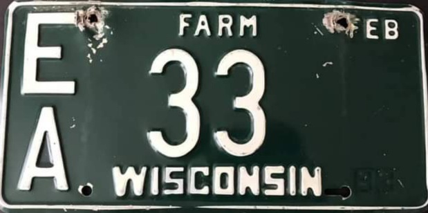 1983 Wisconsin Heavy Farm Truck License Plate