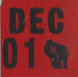 Decmeber 2001 Wisconsin Heavy Truck License Plate Sticker